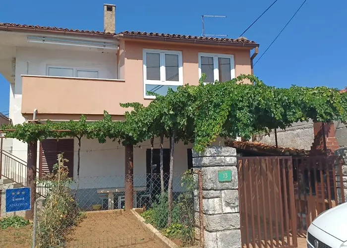 Mali Spas Apartment *