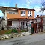 Mali Spas Pula